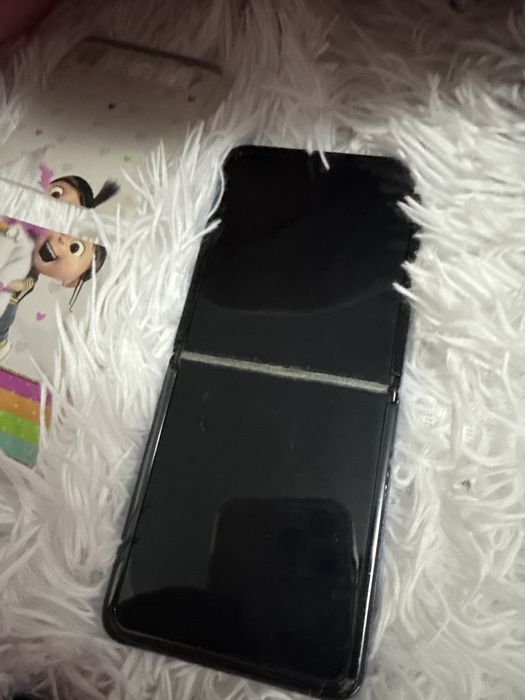 Samsung Galaxy Z Flip 1 – DEFECT / PENTRU PIESE