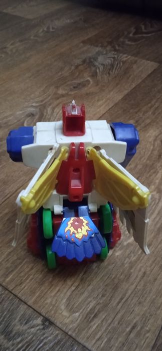 Трансформер Робот-машина