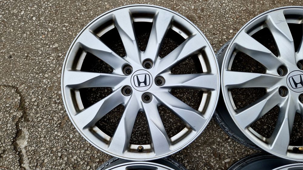 Хонда 18 5х114,3 лети джанти Honda Civic Accord CR-V. 5x114,3