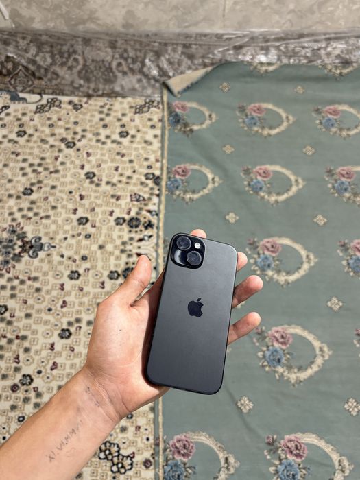продам iphone 15