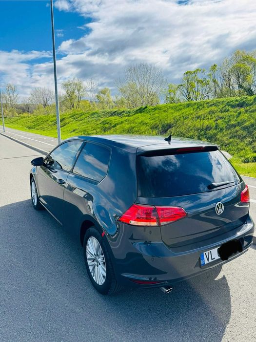 Golf 7 1.6 TDI automat (avariat)
