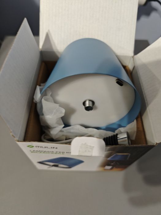 презареждаща се лампа за бутилка LED