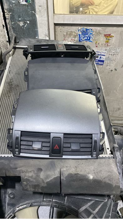 Дефлектр тойота королла каролла оригинал