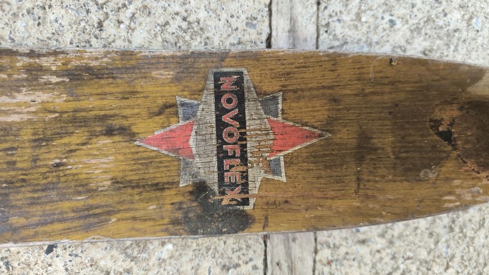 Skiuri și bețe Novoflex  legături Trusetal Oberhof