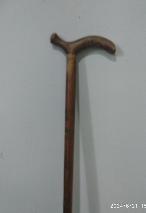 Хасса Qōltiq tayoq Kostil Sotiladi С парой без пары костыли есть