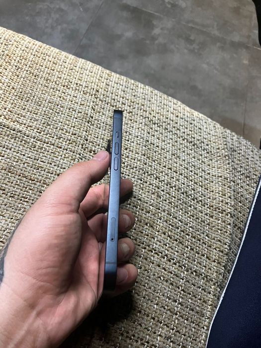 Айфон 13 с гаратией