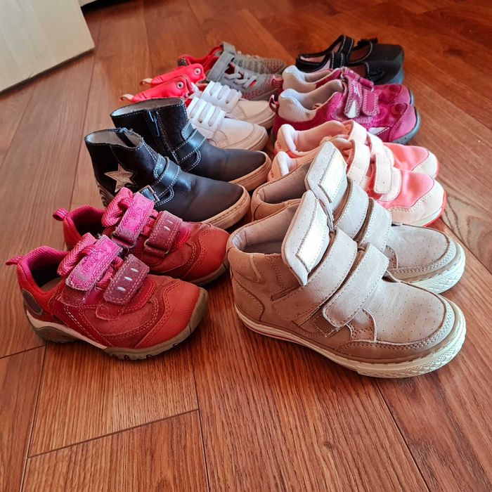 Pantofi ghete fetite marime 24 unele perechi sunt noi