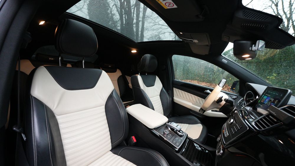 Mercedes-Benz GLE 43 AMG Night Pack Full