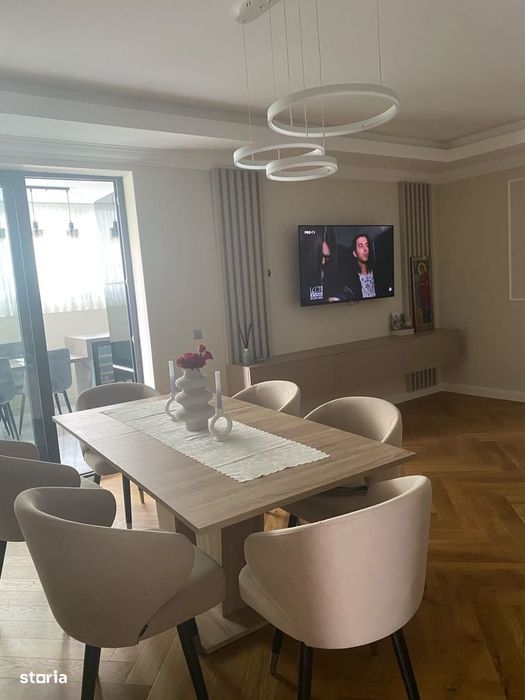 Vânzare Penthouse Apartament 3 camere separate Bucătărie Garaj inclus