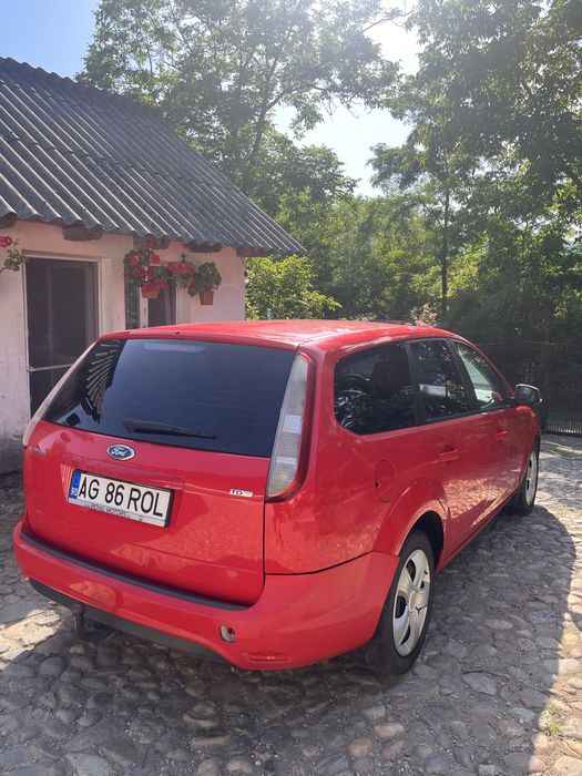 FORD Focus 2010 — imagine 4