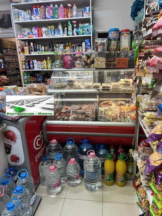 Дава се под наем Магазин в Пловдив, Кючук Париж - 40 кв.м за 357 € - Снимка #1