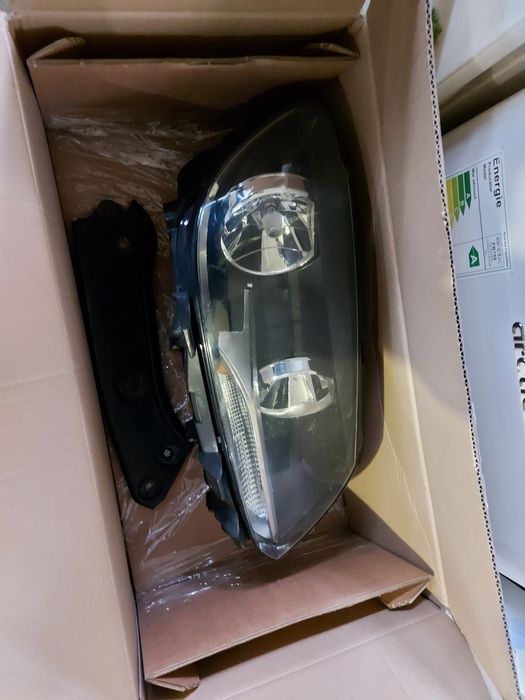 Armatura bara faruri VW Touran 1T3