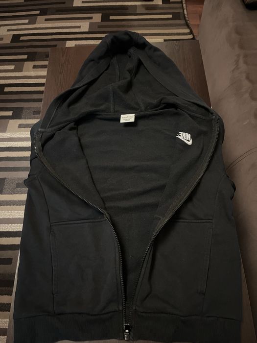 Суитшърт на Nike