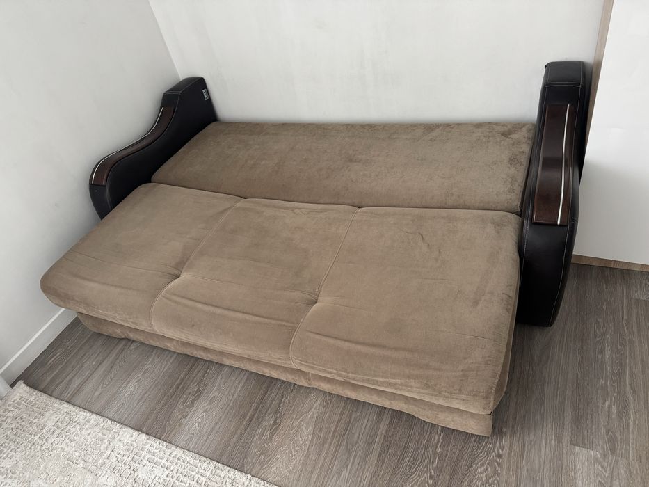 Диван для гостинной раздвигается