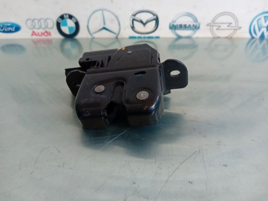 Broasca Blocator Incuietoare Haion Hayon Dacia Duster 2010-2017