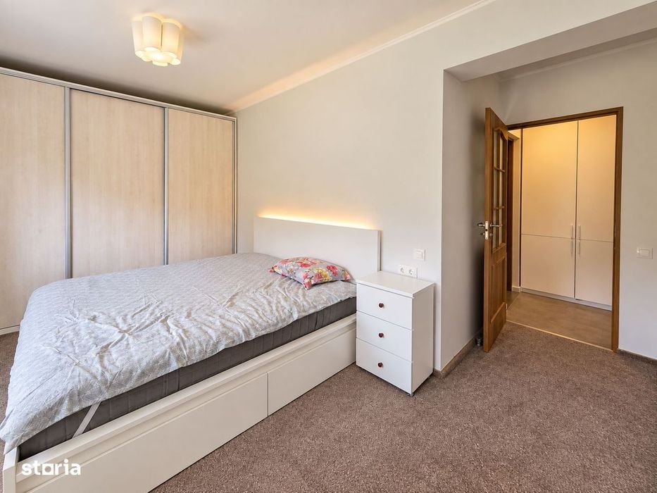 De vânzare apartament 3 camere zona Vivo