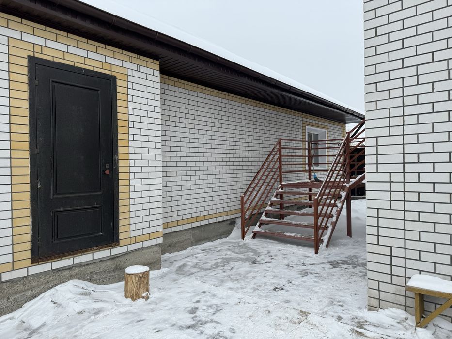 Продам 2 дома на одном участке