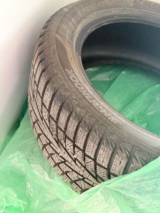 Зимние шины для автомобиля Оригинал
