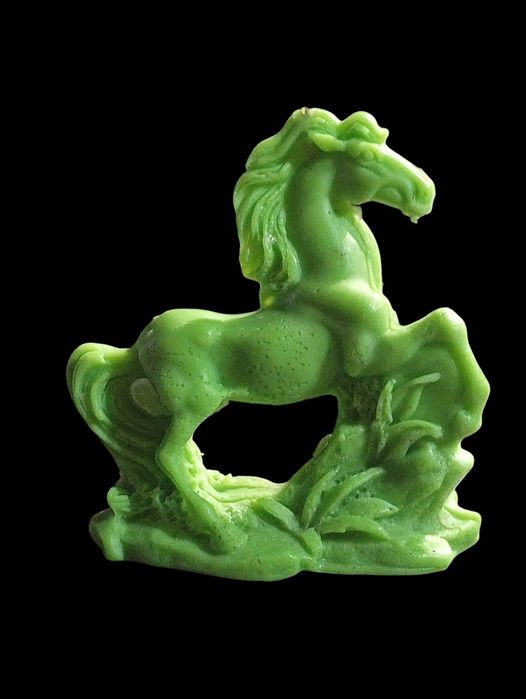 Ароматические свечи ручной работы