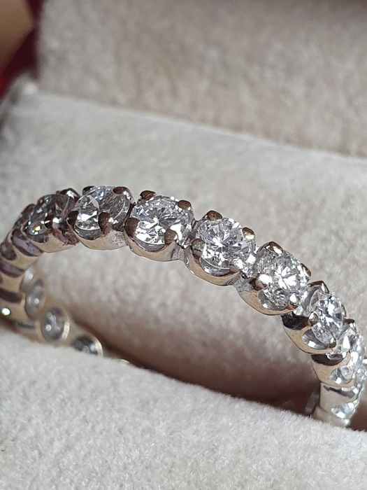 Unicat Extravagant Eternity Memory aur alb18k diamante naturale 2ct