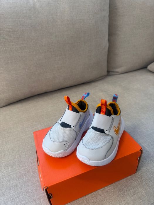 Маратонки Найк flex Runner 3. Размер 23,5. Стелка: 15 см. Като нови!