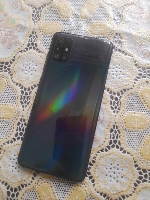 samsung А51 отличен