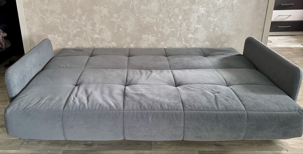 Продам диваны в отличном состояний