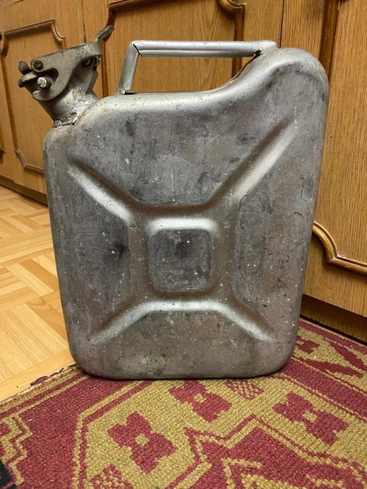 Фляга 20л, канистра 10л