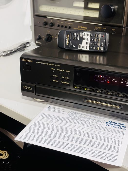 CD-player TECHNICS SL-PD8,5 disc changer,telecomandă+manuale
