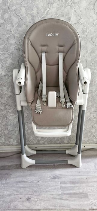 Детский стульчик для кормления