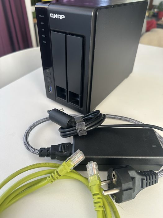 Qnap TS 251+ NAS 2 Bay 2Hdd-4tb