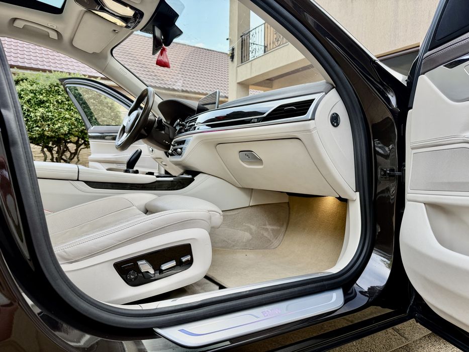 BMW  seria 730d XDrive