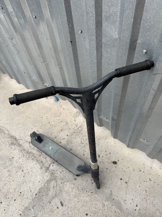 Продам “Трюковый самокат”