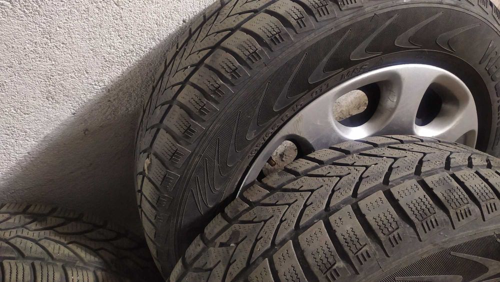 Джанти с гуми 4х108/15