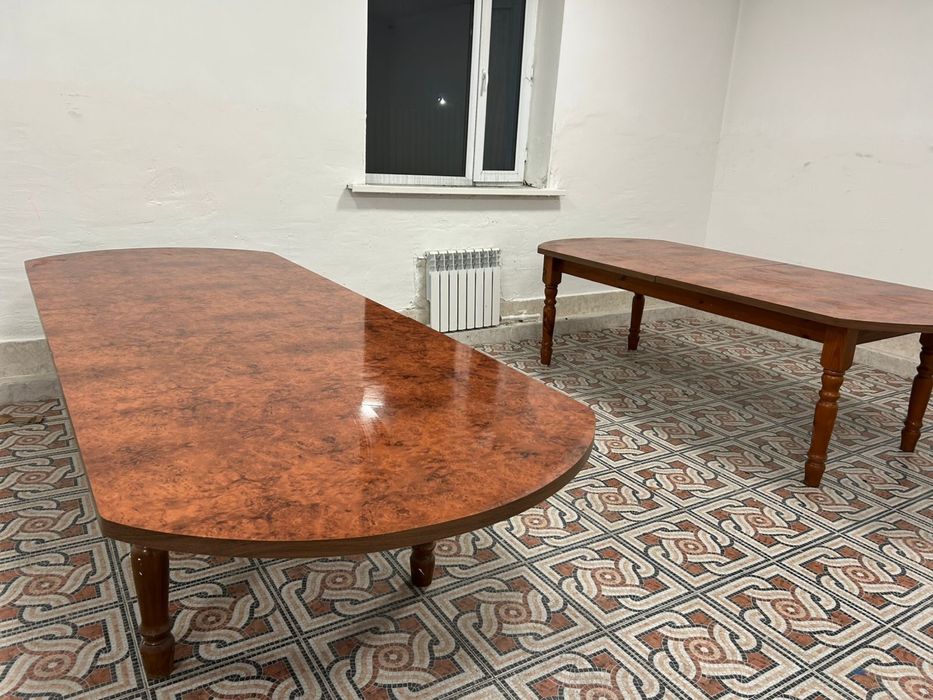 Продаю 4 стол новые