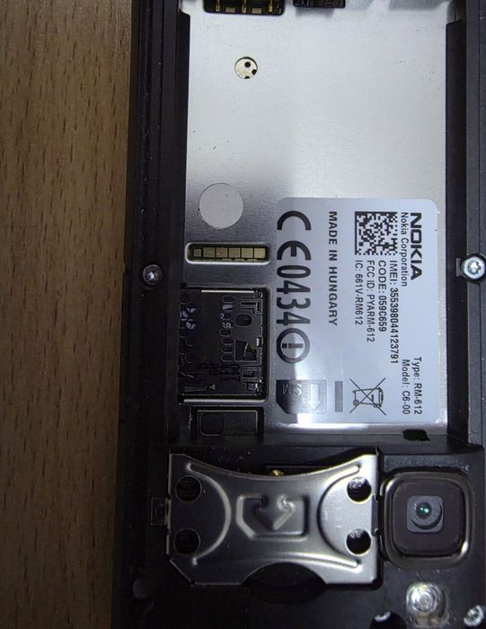Nokia C6-00  colecție