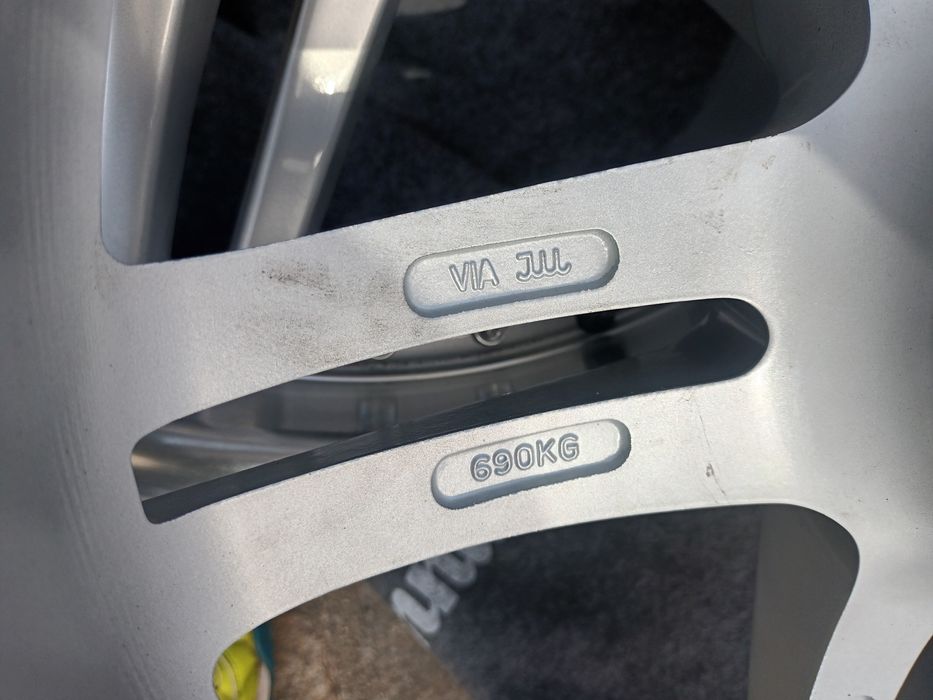 BMW 19 5x120 алуминиеви джанти