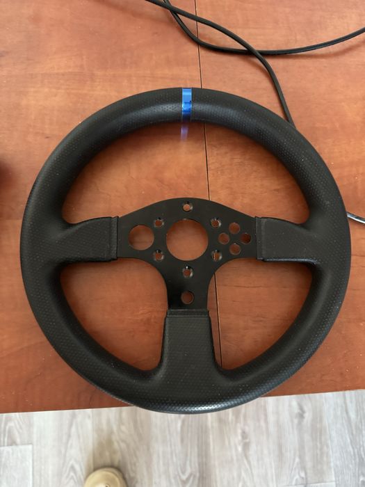 Игровой руль Thrustmaster t300 трастмастер т300