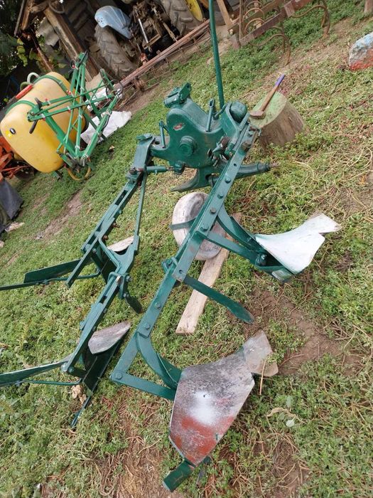 Plug reversibil 2 brazde