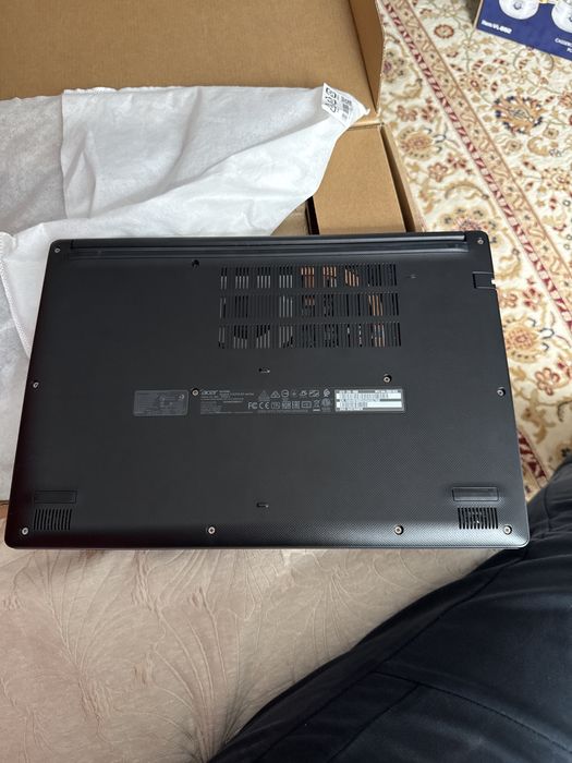 продаеться ноутбук acer aspire 3