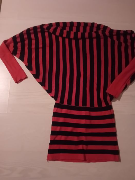 Супер свежи туники, рокля и топла интересна блузкаблузки, с орнаменти