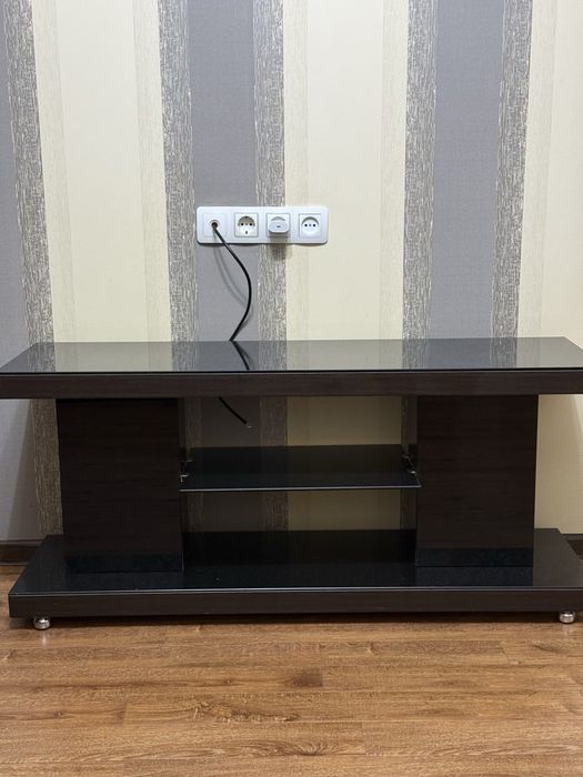 Подставка / тумба под телевизор