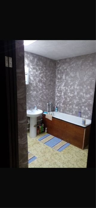 Продам 3ую в центре на Советской