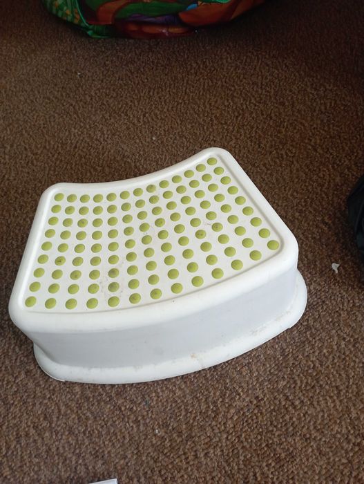 Детско стъпало за баня