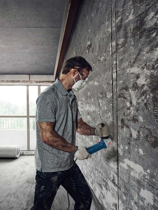 Угловая шлифмашина Bosch GWS 700