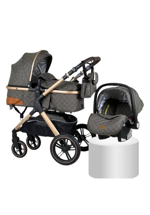 Продам коляску универсальную 3 в 1