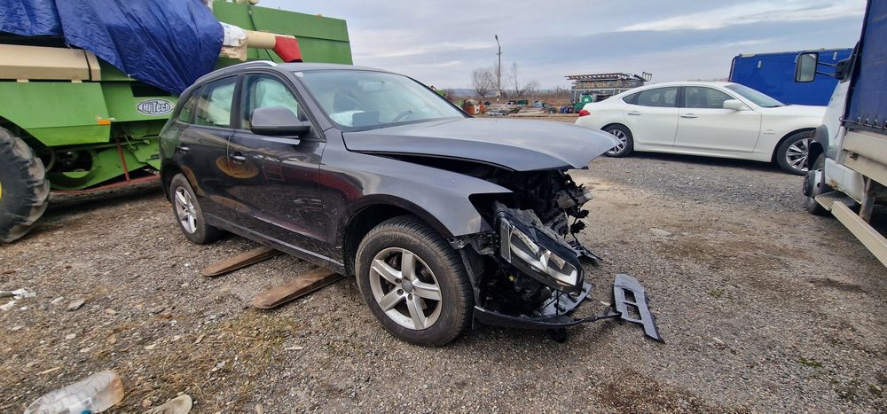 Vindem piese rezultate din dezmembrarea unui Audi Q5