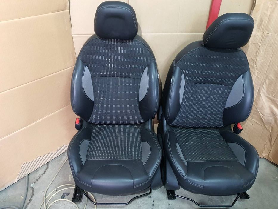 Пежо 2008 кожен салон Peugeot 2008 kojen salon