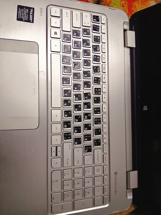 Продам ноутбук hp