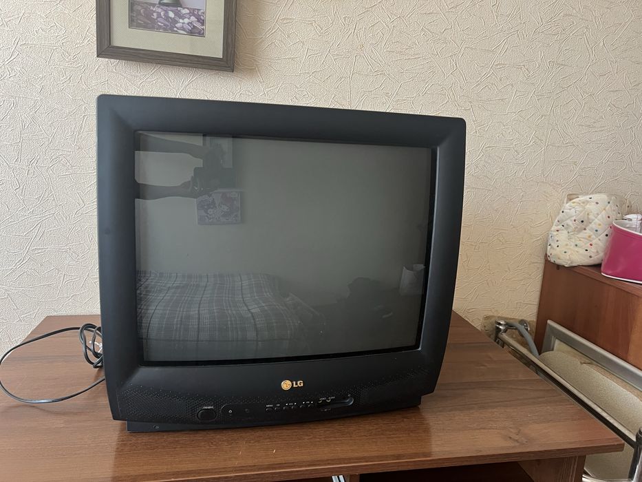 Телевизор старого формата